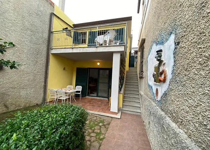 House By Interhome La Caletta